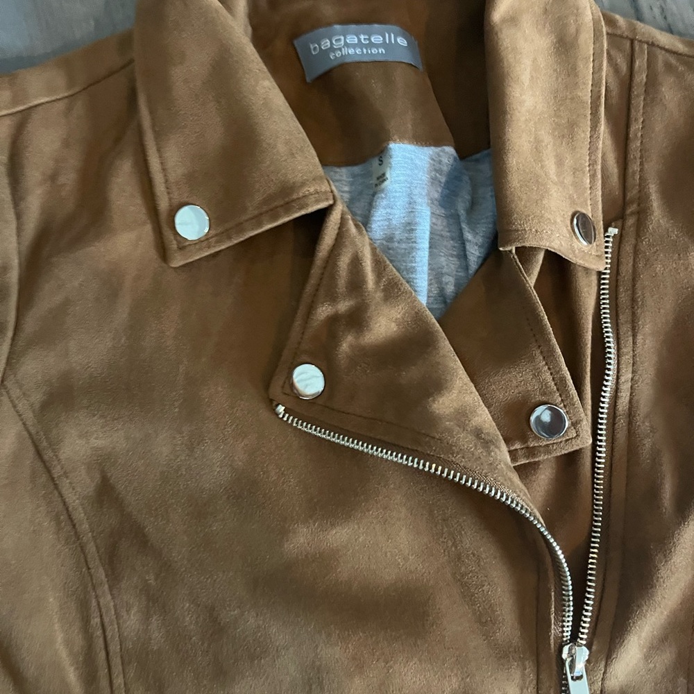 Suede brown jacket - Picture 2 of 3